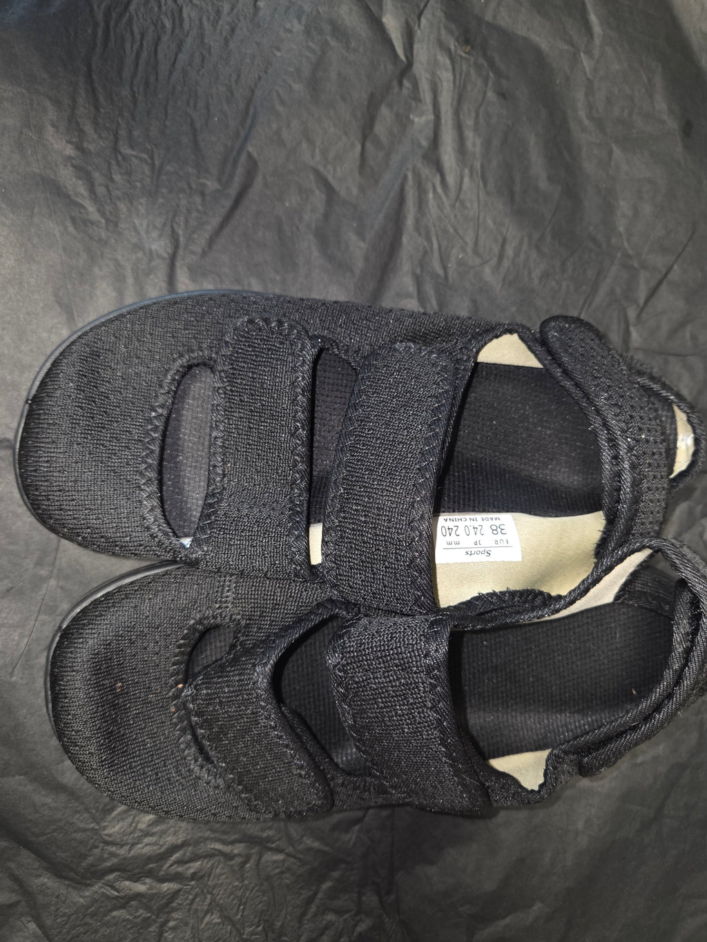 Diabetic shoes