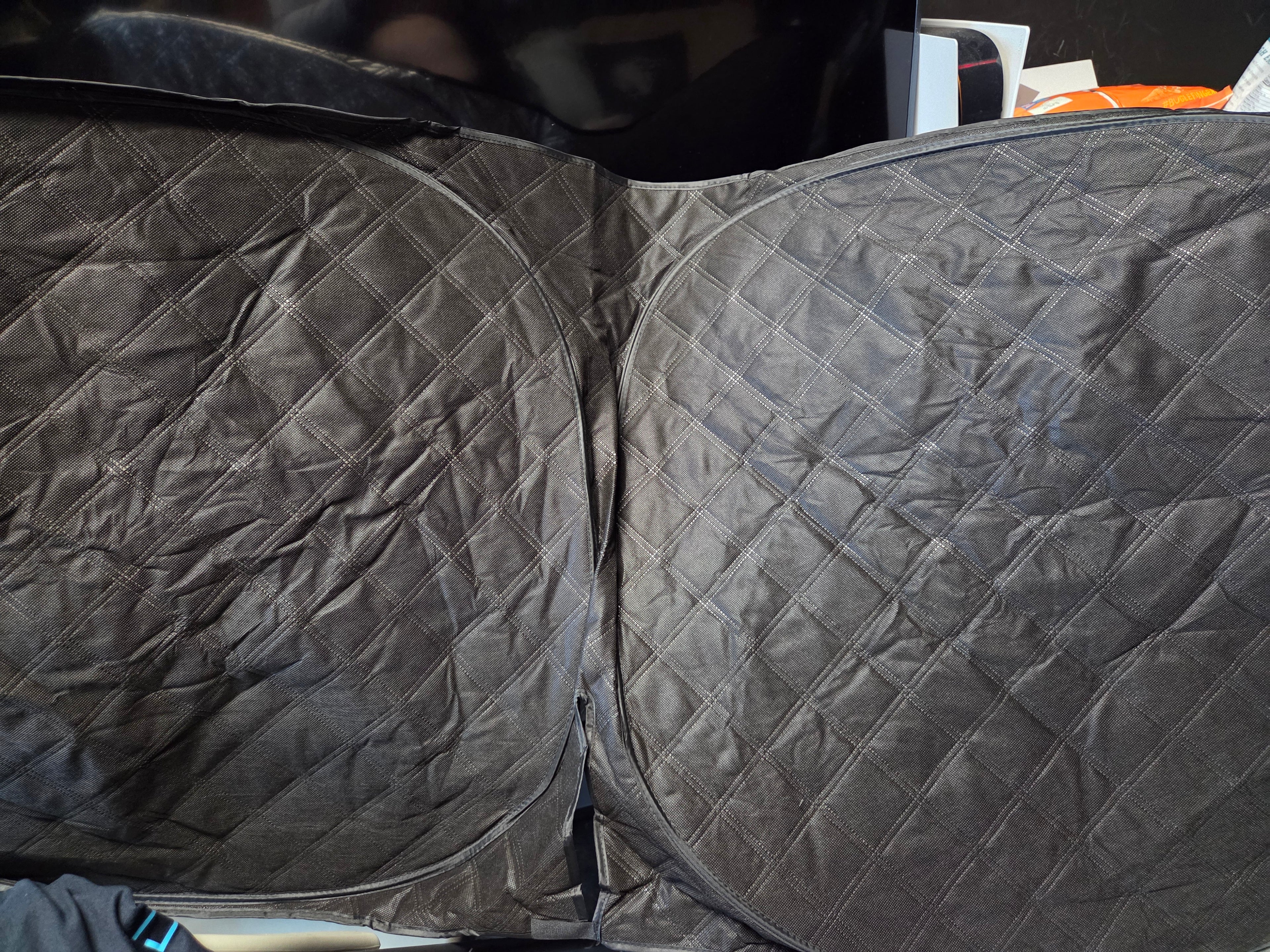 Large Windshield sun cover